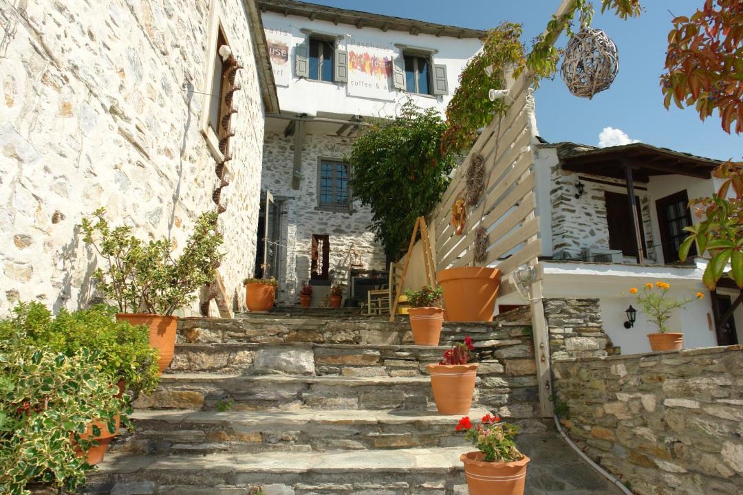 Photo of Buildings in Makrynitsa