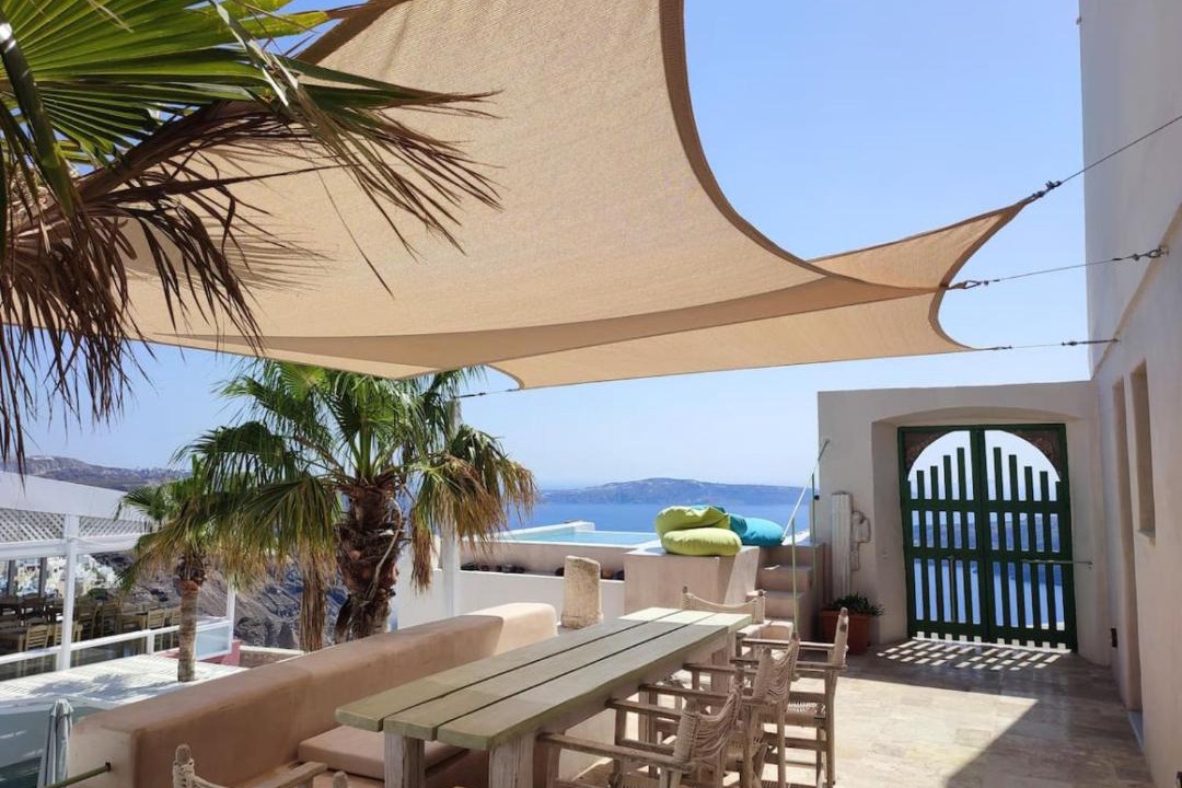 Photo of Others in Fira