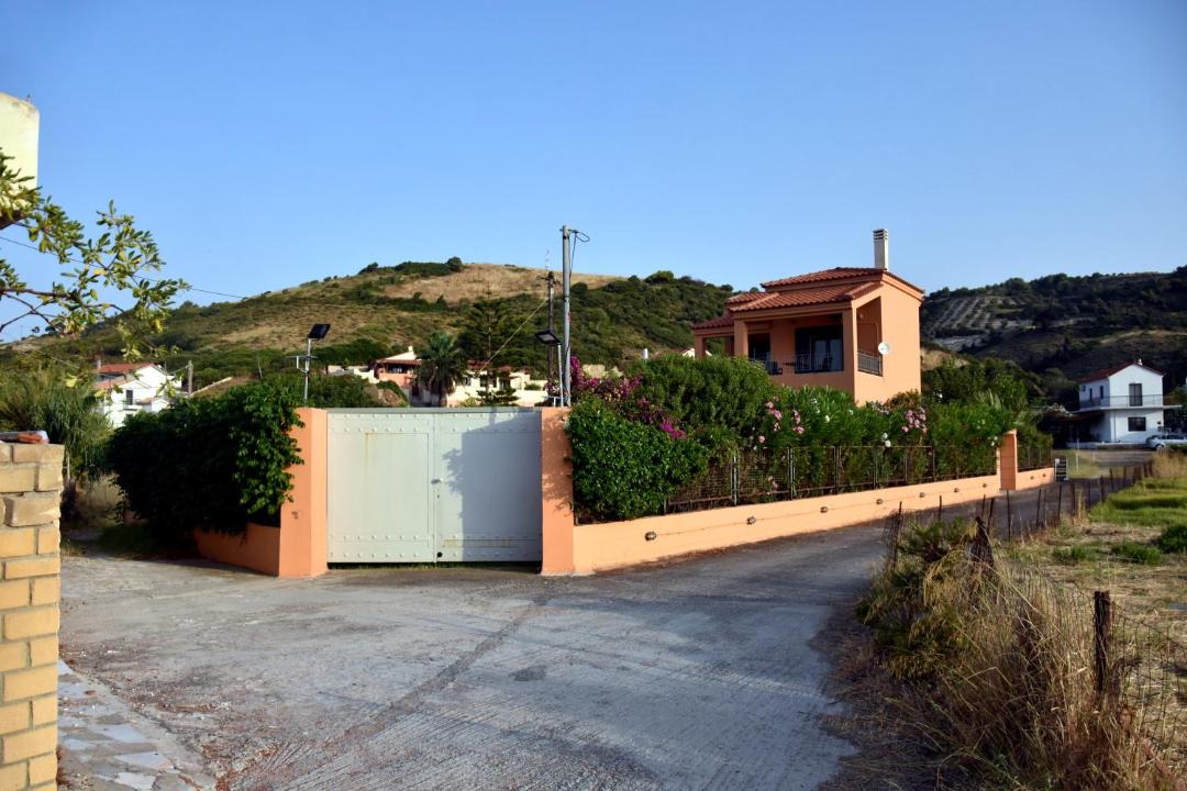 Photo of Others in Mourteri