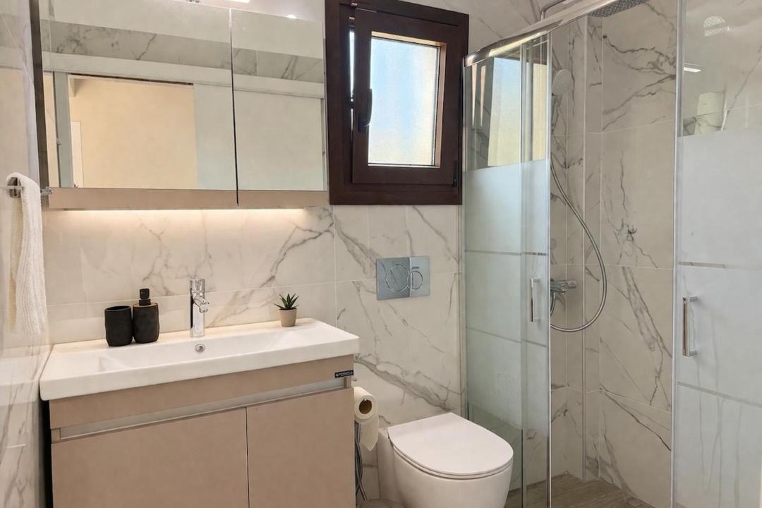 Photo of Bathroom in Anavyssos