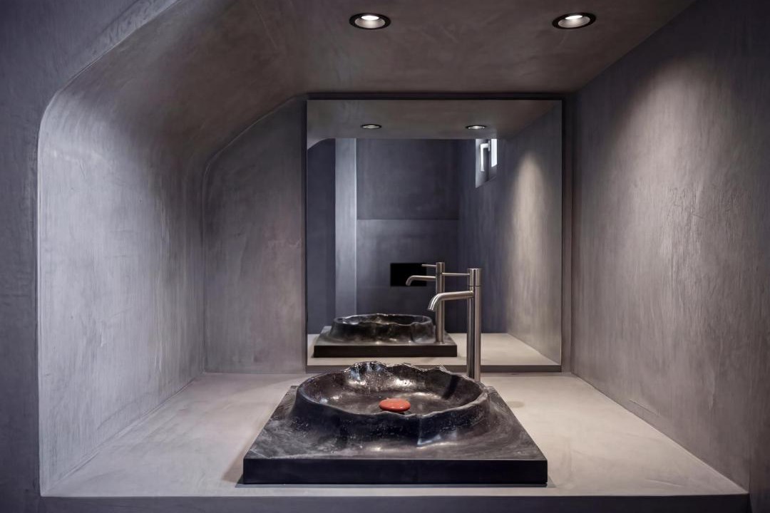 Photo of Bathroom in Kamari