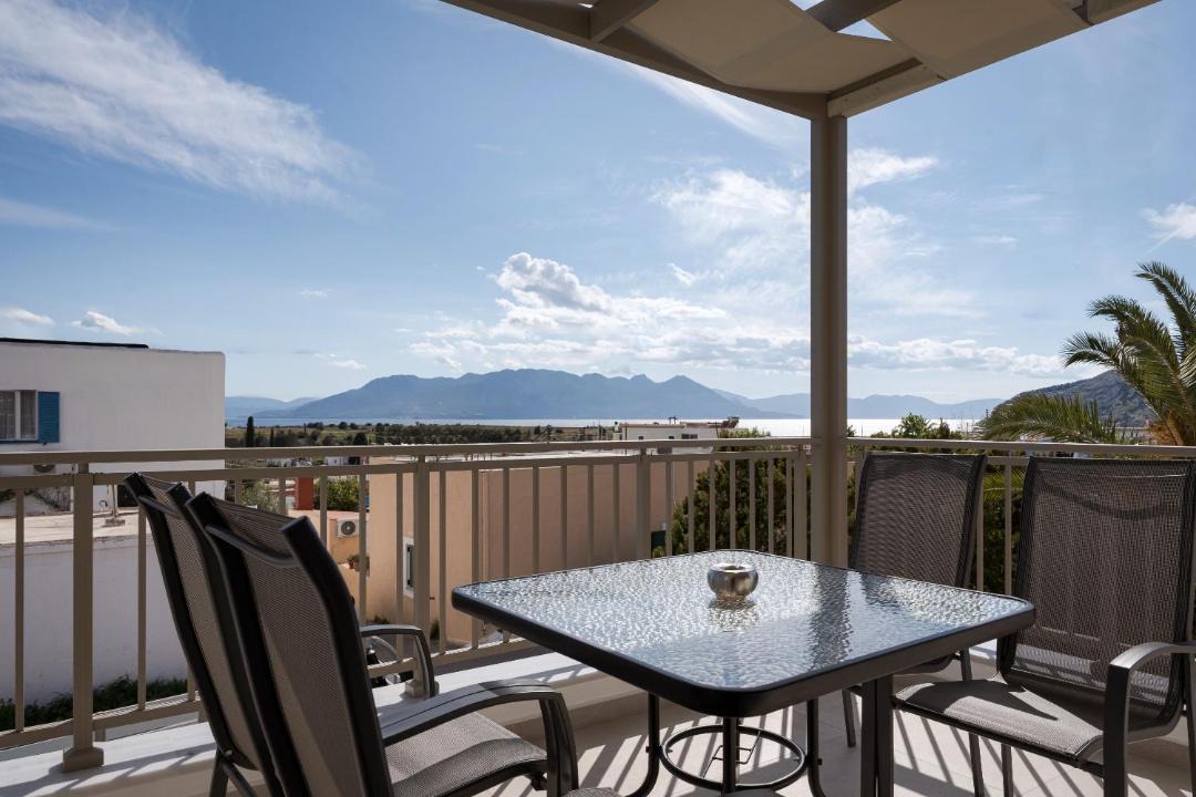 Photo of Patio Balcony in Perdhika