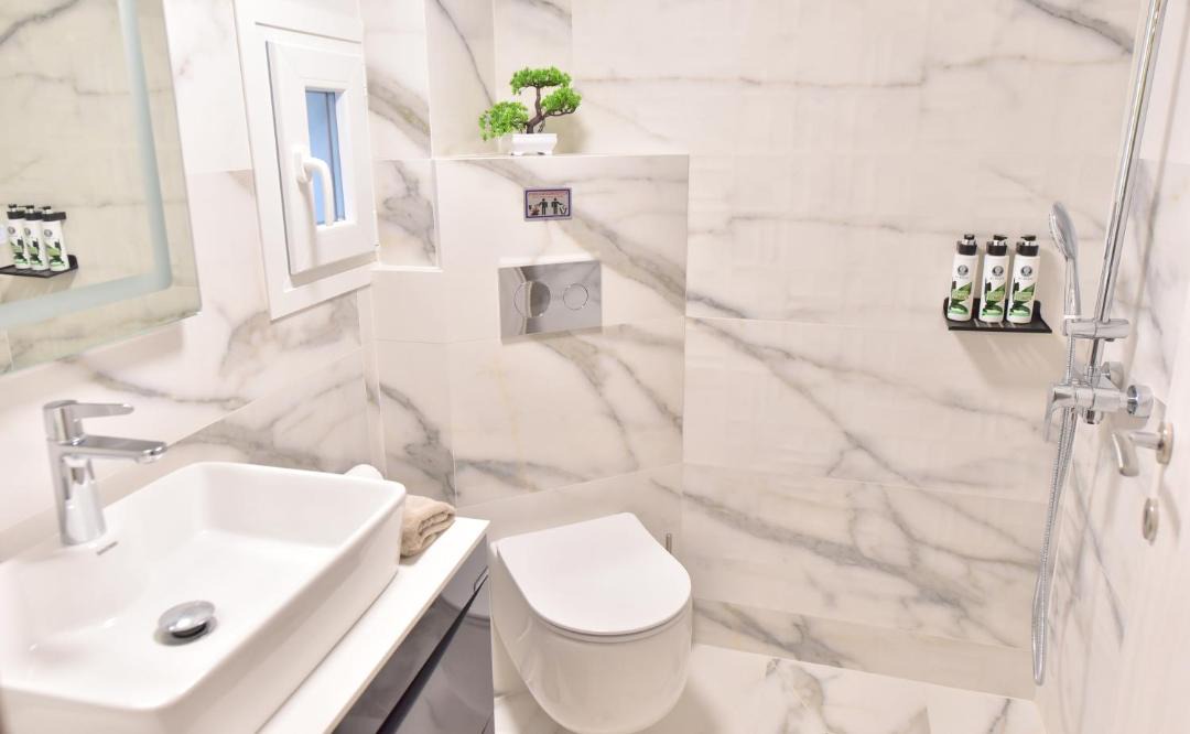 Photo of Bathroom in Eretria