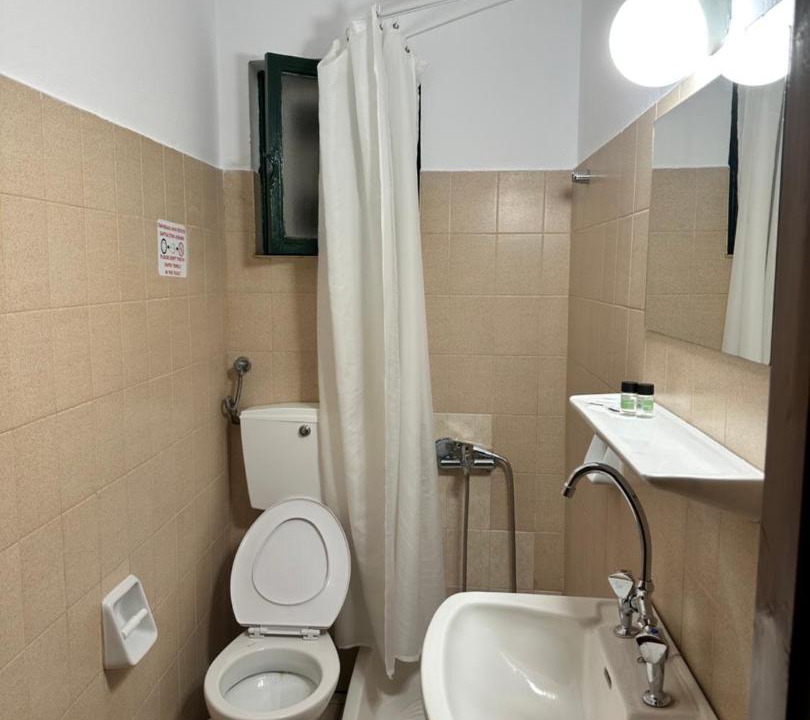 Photo of Bathroom in Aliartos