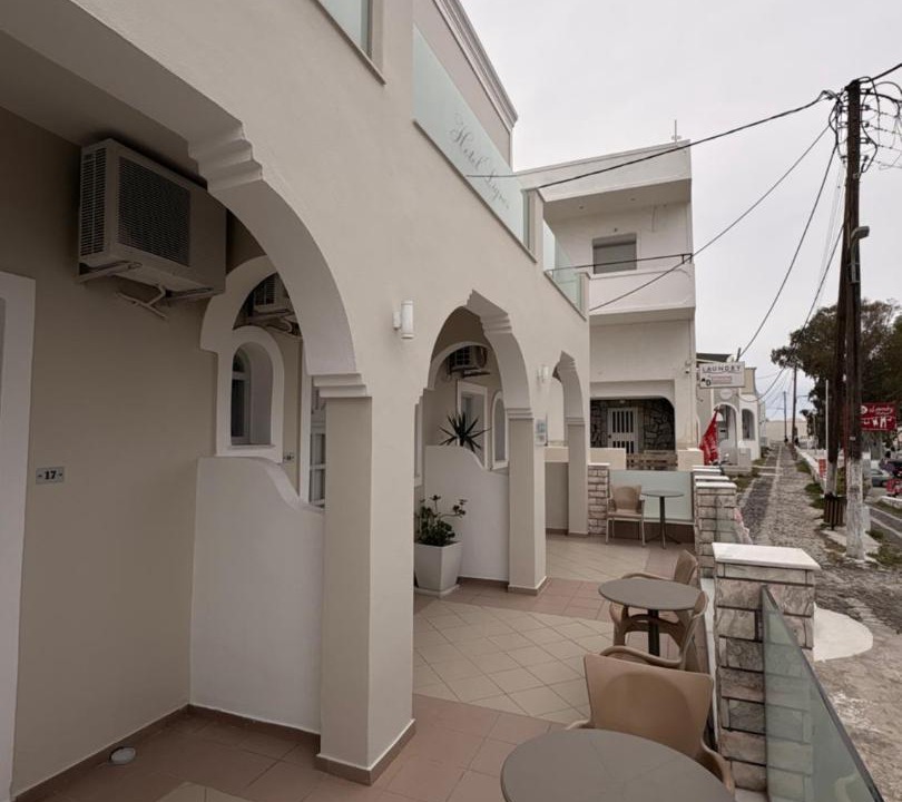 Photo of Others in Fira