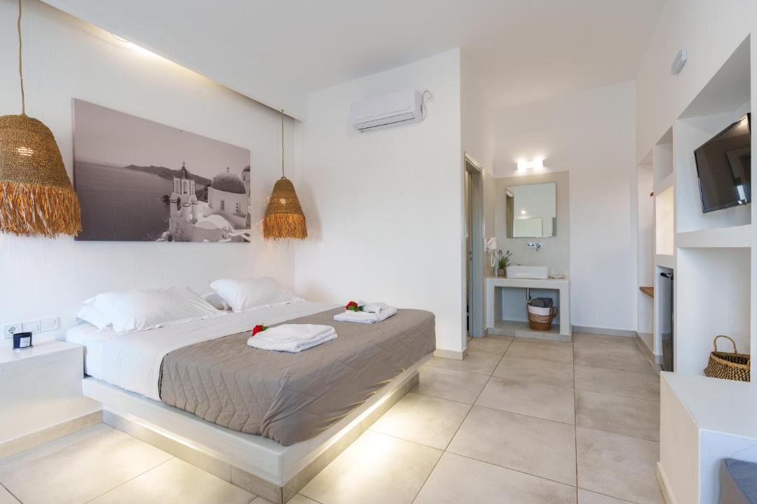 Photo of Bedroom in Perissa