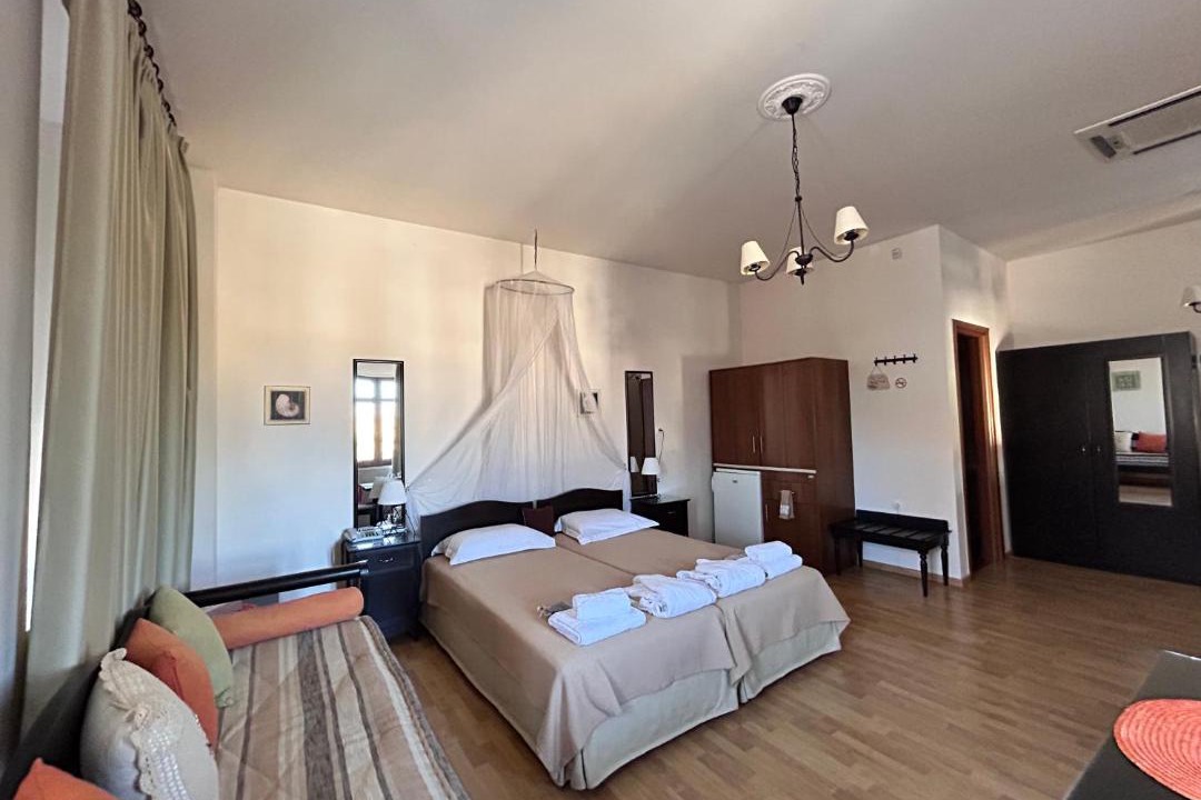 Photo of Bedroom in Varos
