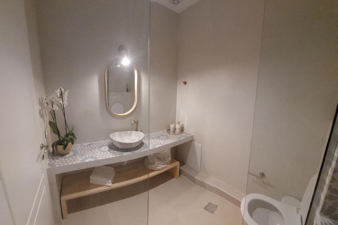 Photo of Bathroom in Loutraki