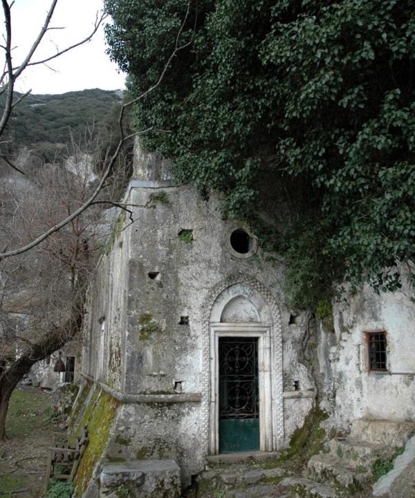 Photo of Others in Avdou