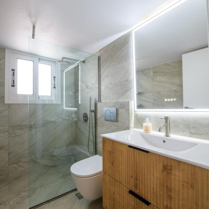 Photo of Bathroom in Nea Smirni