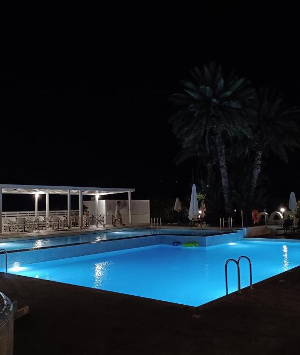 Photo of Others in Pefkos