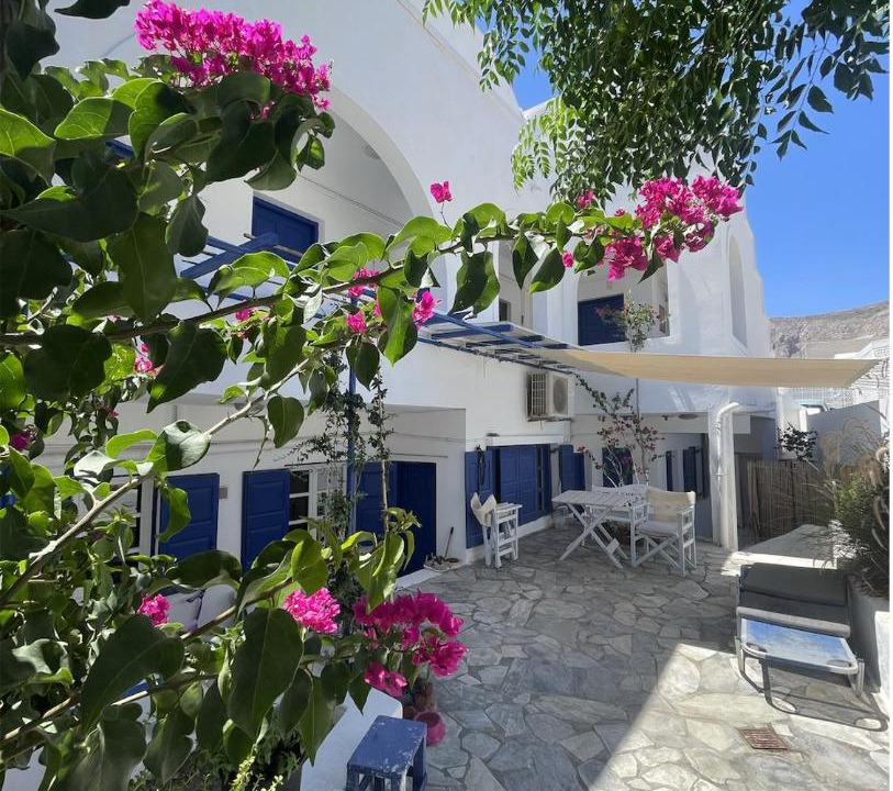 Photo of Others in Perissa