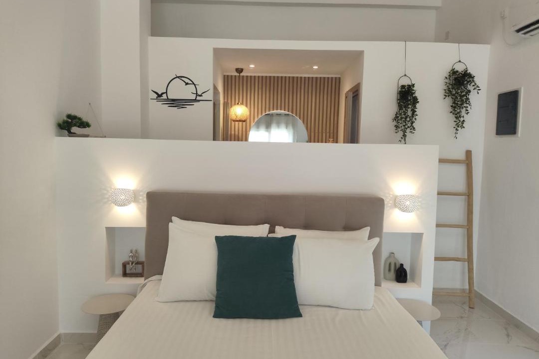 Photo of Others in Milos