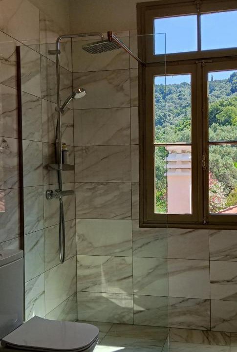 Photo of Bathroom in Kalamos
