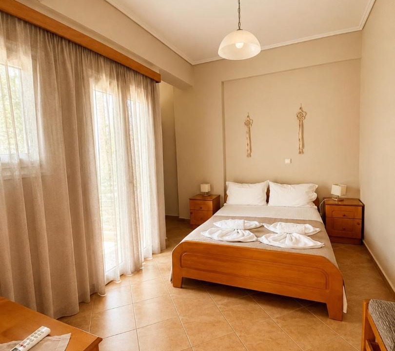 Photo of Bedroom in Milos