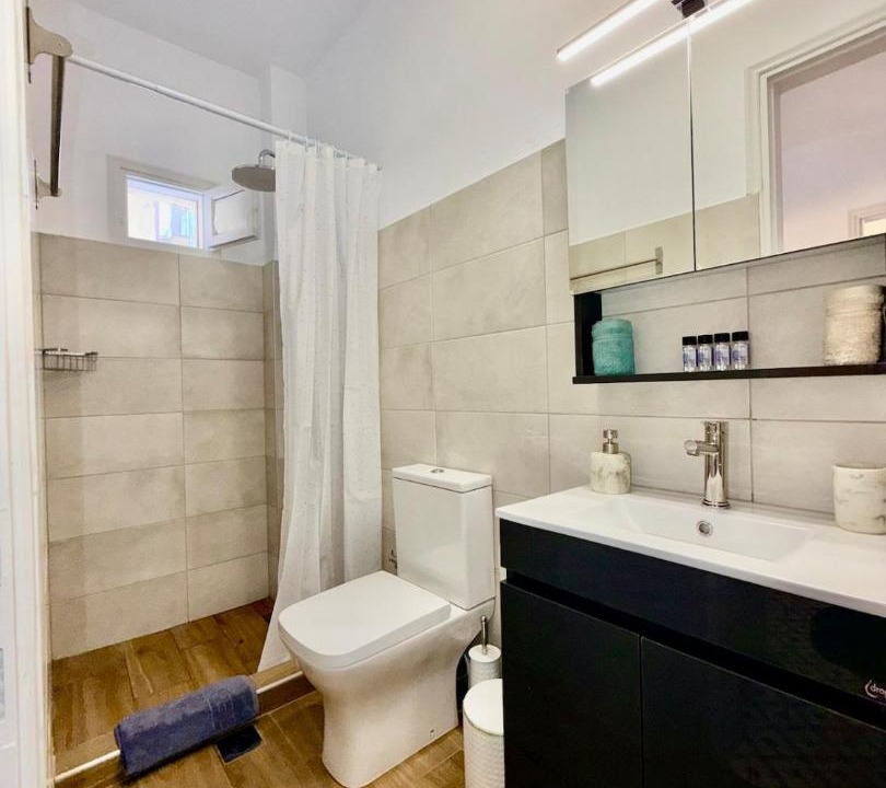 Photo of Bathroom in Pella Region