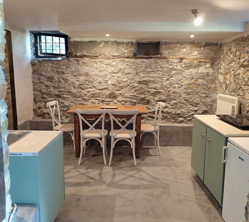 Photo of Kitchen in Mouresi