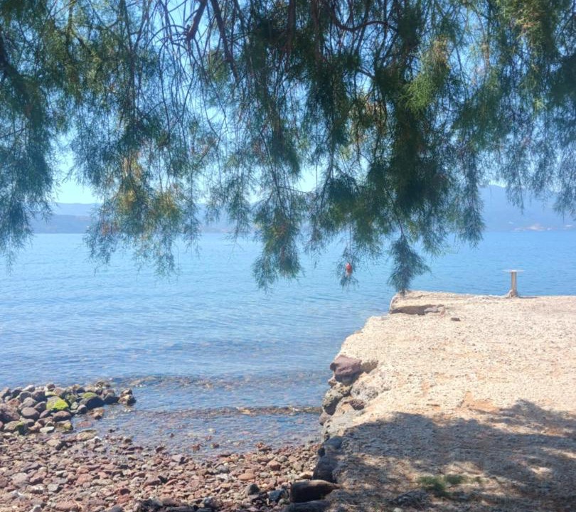 Photo of Others in Gefyra