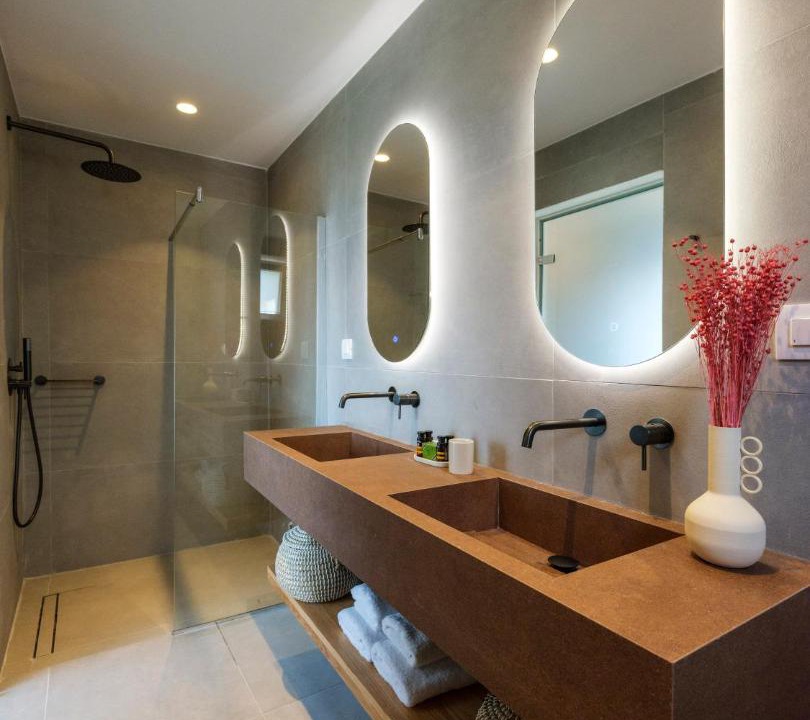 Photo of Bathroom in Psarou