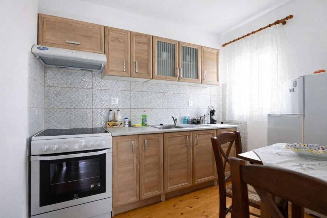Photo of Kitchen in Patitiri