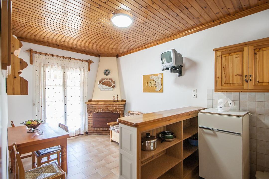 Photo of Kitchen in Troulos