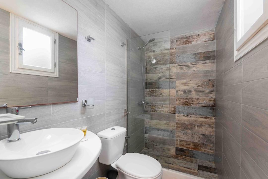Photo of Bathroom in Vourvoulos