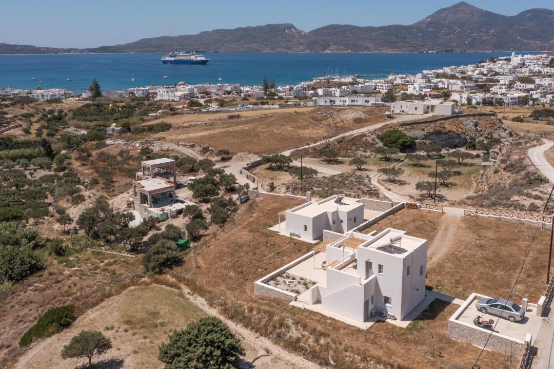 Photo of Others in Adamas