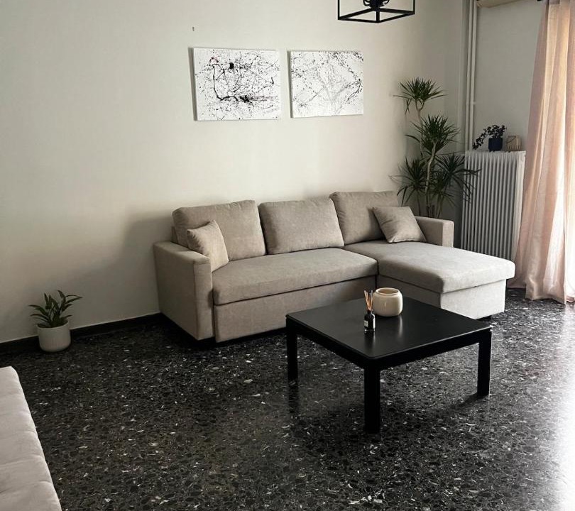 Photo of Livingroom in Aigaleo