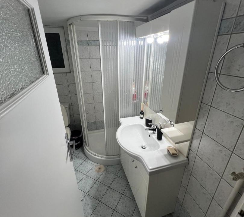 Photo of Bathroom in Aigaleo