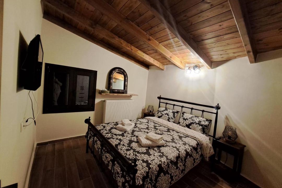 Photo of Bedroom in Synikia Mesi Trikalon