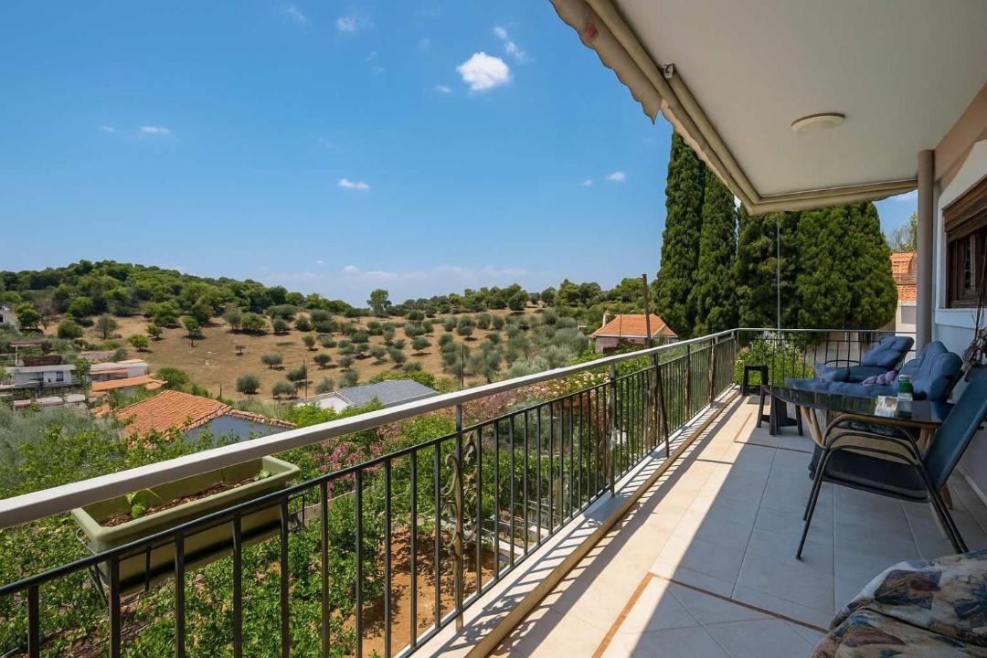 Photo of Others in Eretria