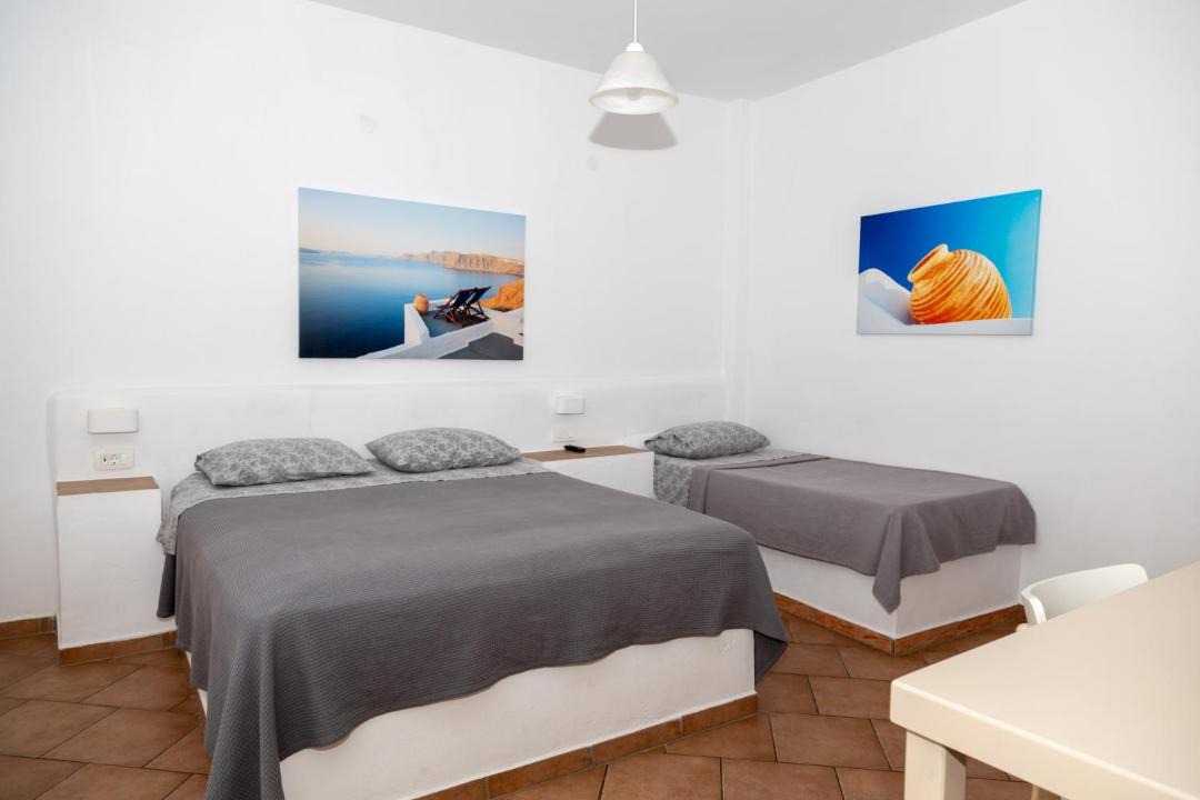 Photo of Others in Oia