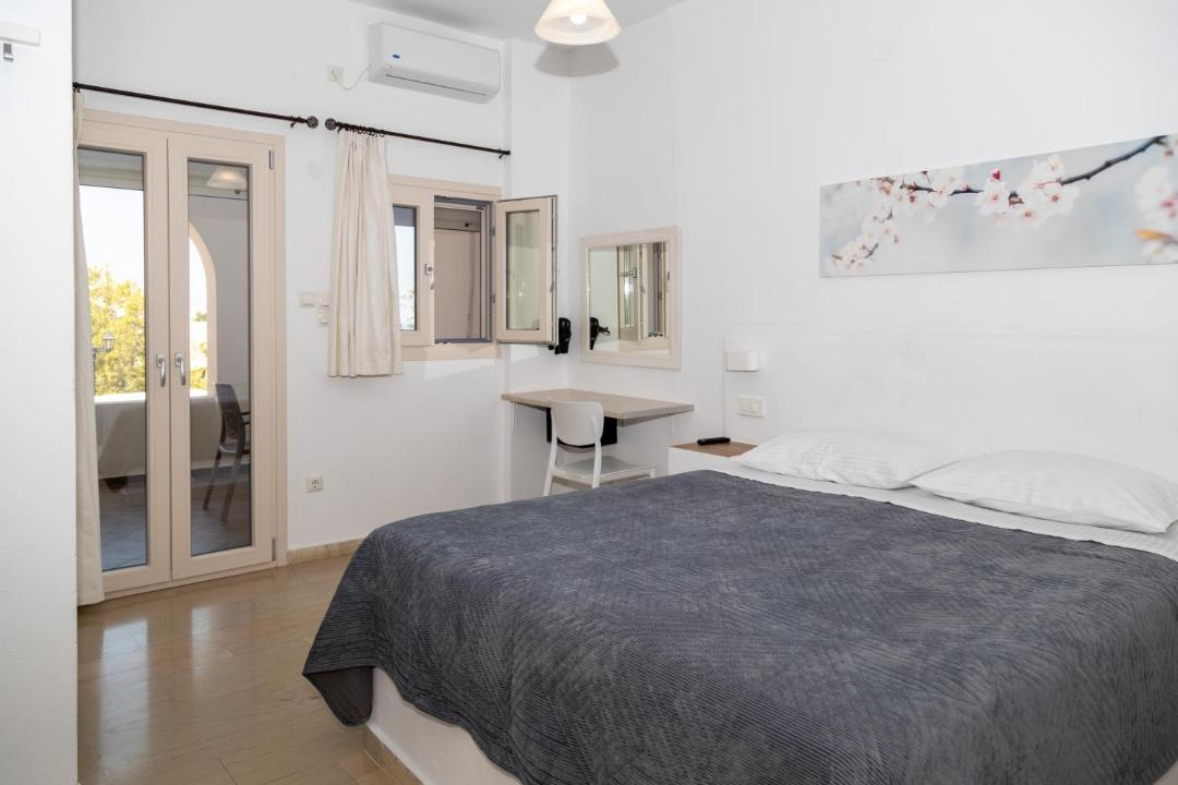 Photo of Others in Oia