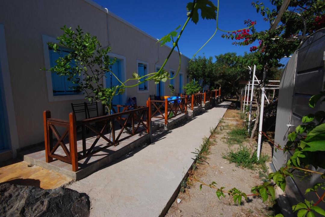 Photo of Others in Fira