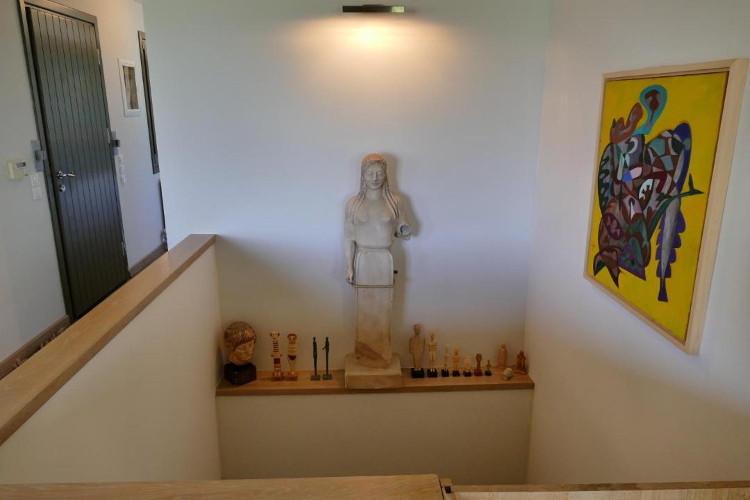 Photo of Others in Artemida
