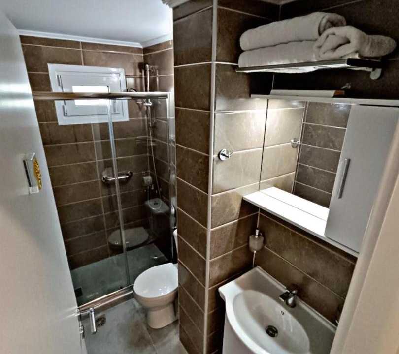 Photo of Bathroom in Eretria