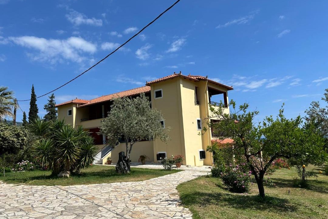 Photo of Others in Melissopetra