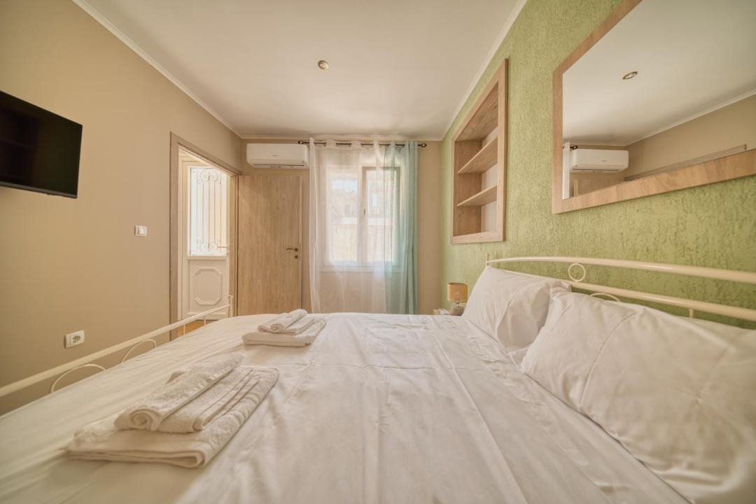 Photo of Bedroom in Chios Town