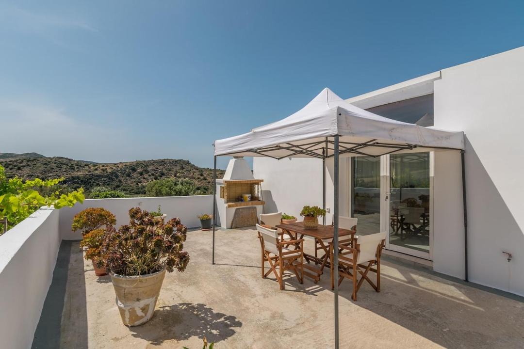 Photo of Others in Milos