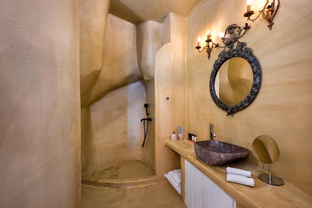 Photo of Bathroom in Firostefani