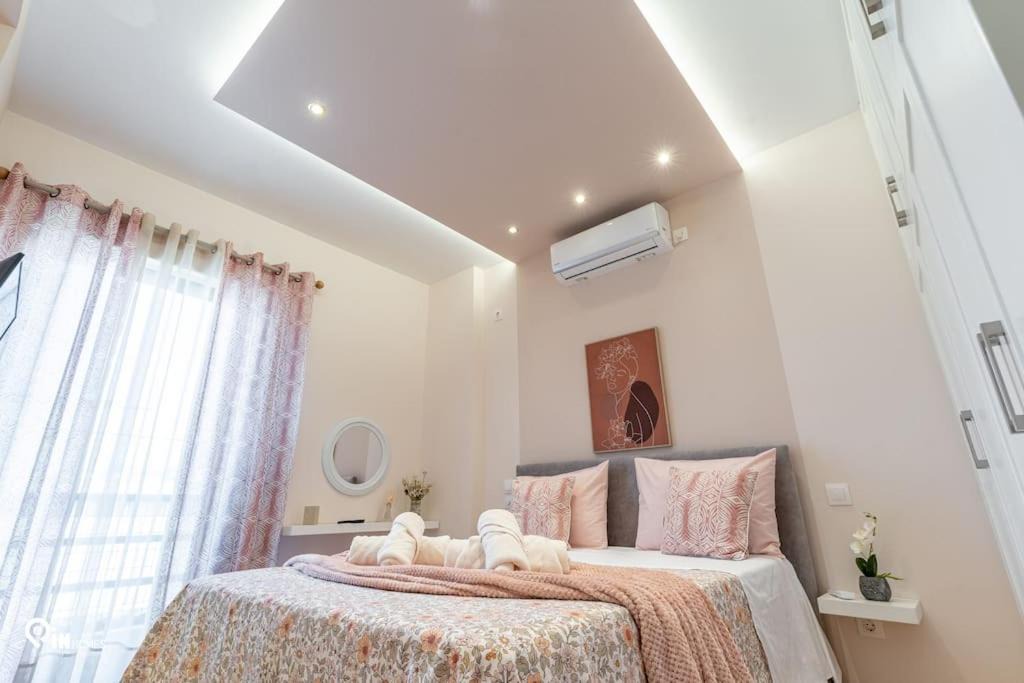Photo of Bedroom in Aigaleo