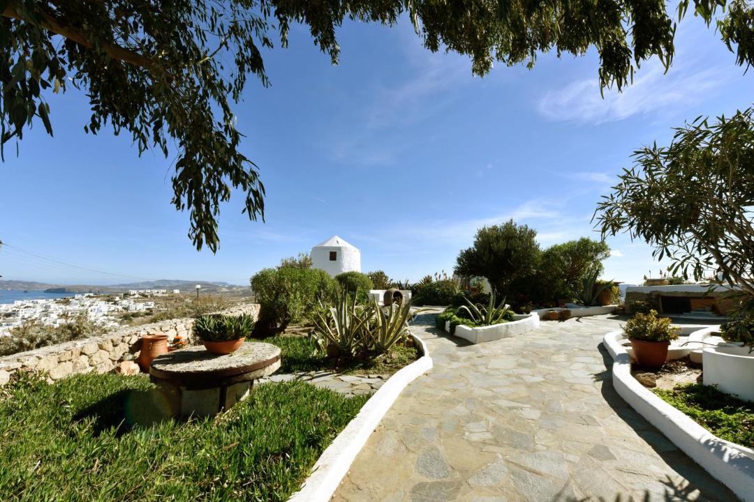 Photo of Others in Tripiti