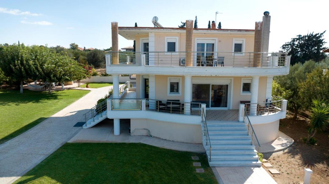 Photo of Others in Eretria