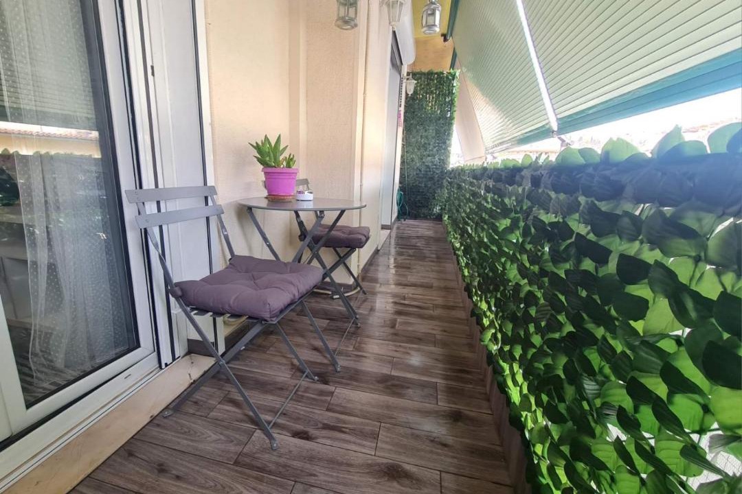 Photo of Patio Balcony in Neos Kosmos