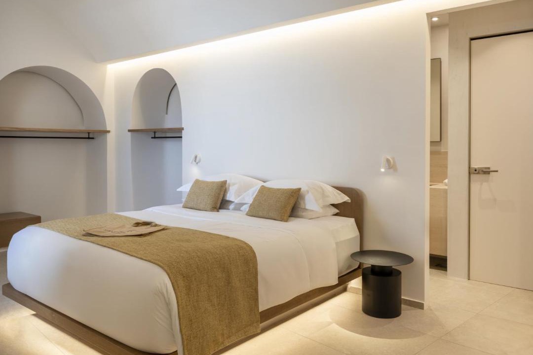 Photo of Bedroom in Oia