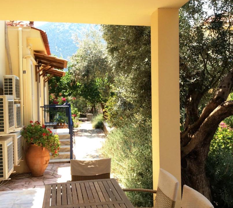 Photo of Others in Melissopetra