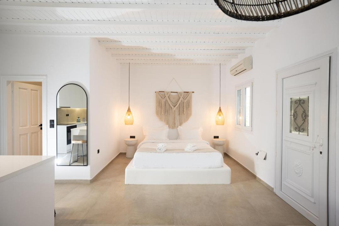 Photo of Bedroom in Ornos