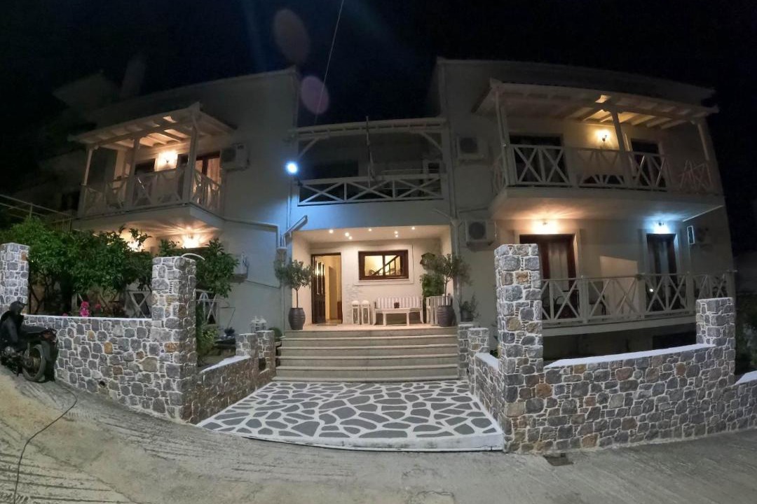 Photo of Others in Skiathos Town