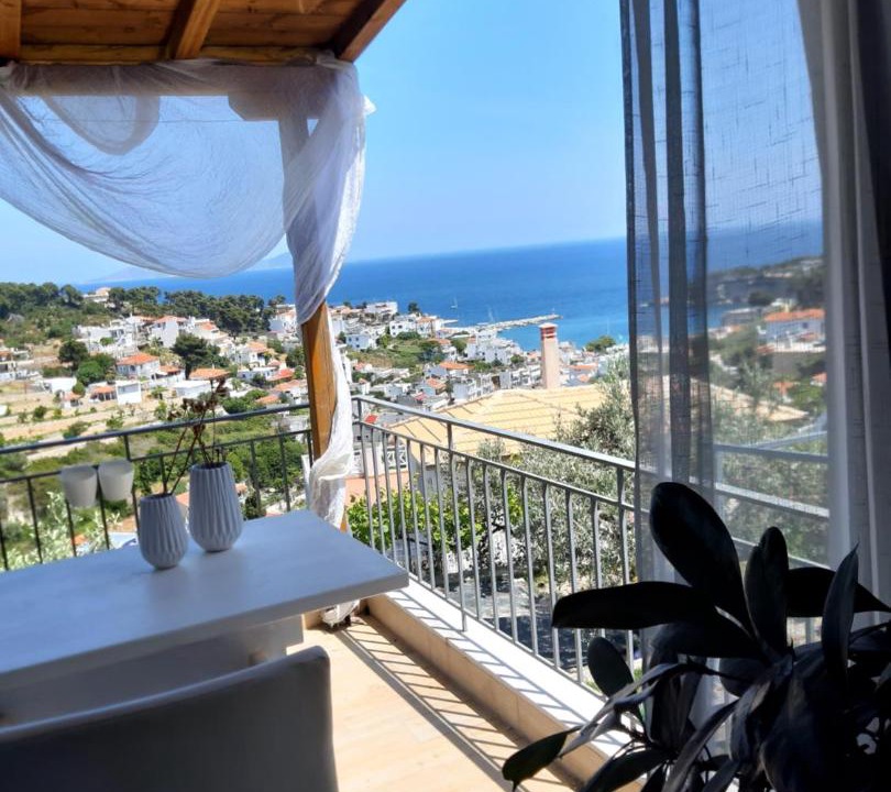 Photo of Patio Balcony in Patitiri