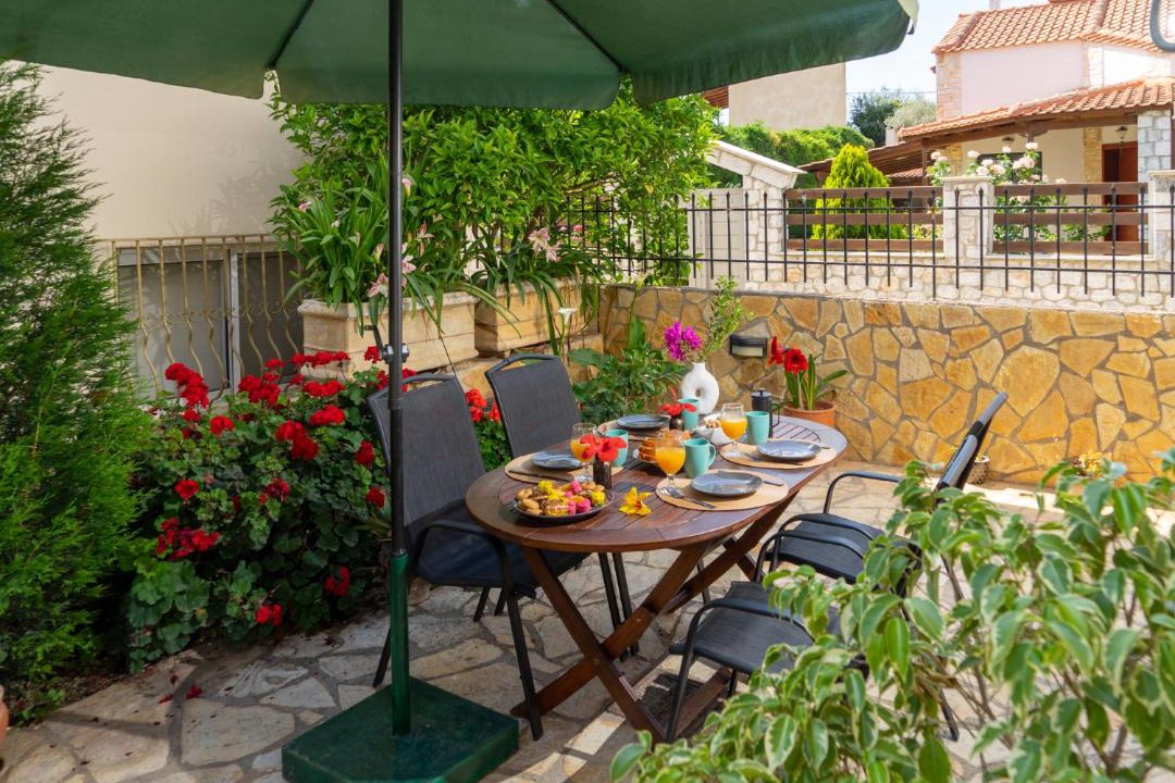 Photo of Patio Balcony in Diakofto
